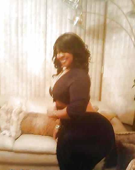 25P Thick black chocolate big booty 2