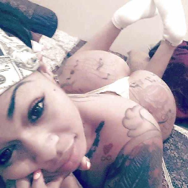 25P Thick black chocolate big booty 2