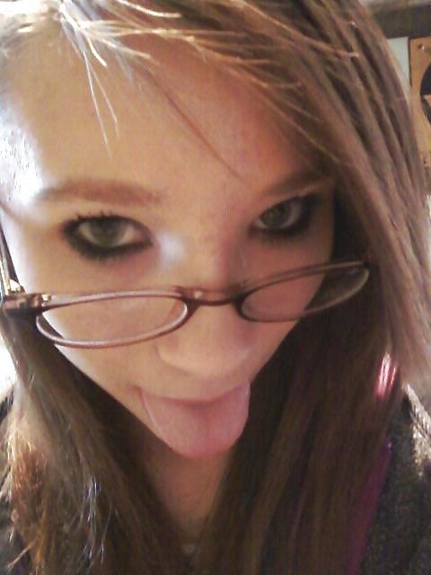 25P Cute nerdy teen