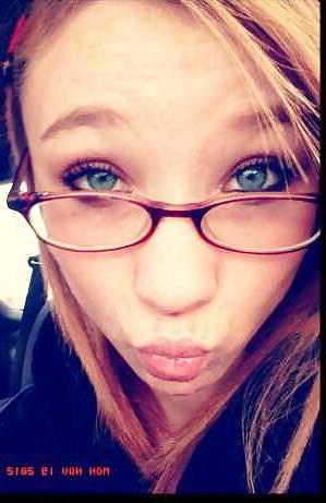 25P Cute nerdy teen