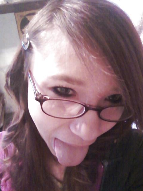 25P Cute nerdy teen