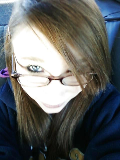 25P Cute nerdy teen