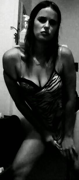 25P VANESSA THE HOE.....my neighbor.