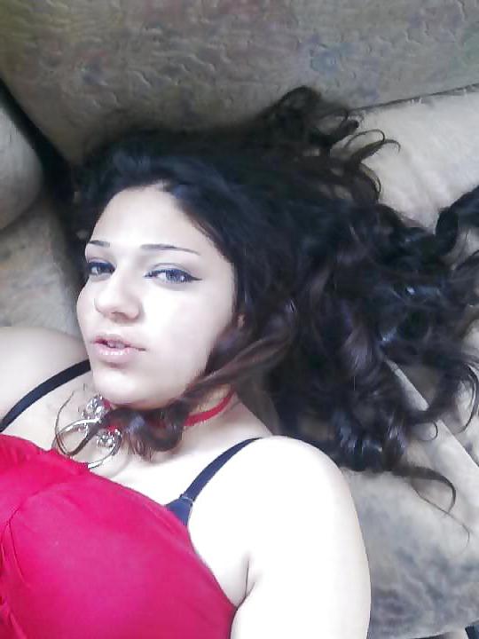21P Arab-Turkish HOT ASS