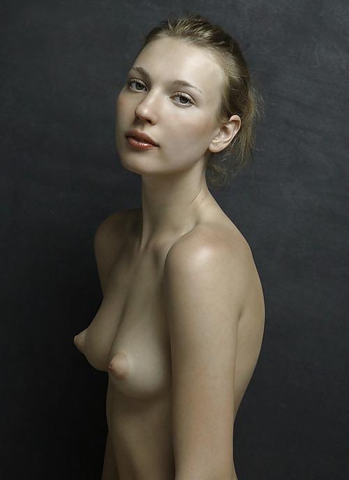 10P Puffy nipples 02