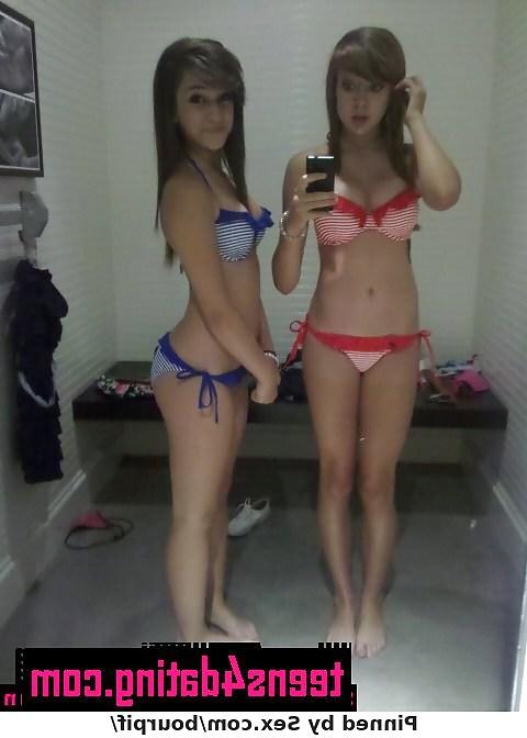 9P Gorgeous teen homemade in selfshot picture