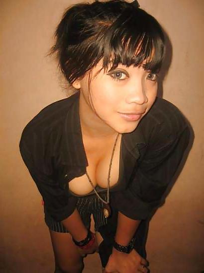 15P Asian Malay Girls