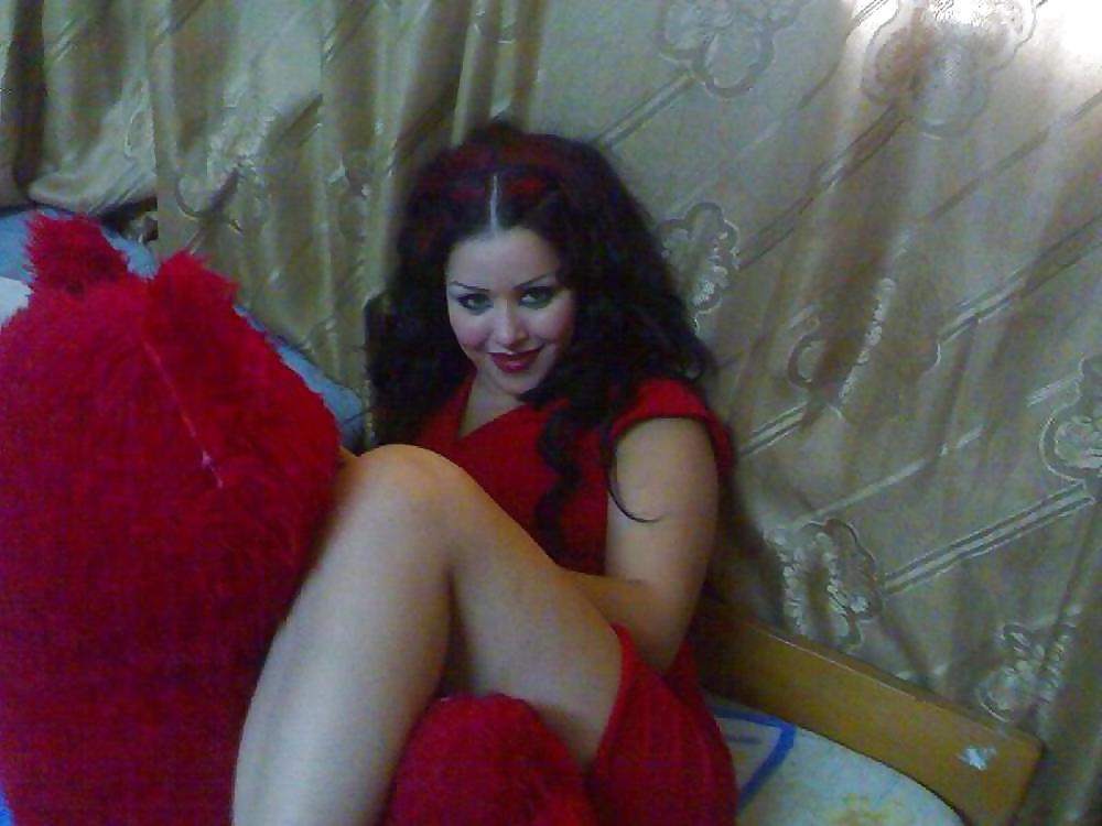 24P Arab-Turkish HOT ASS