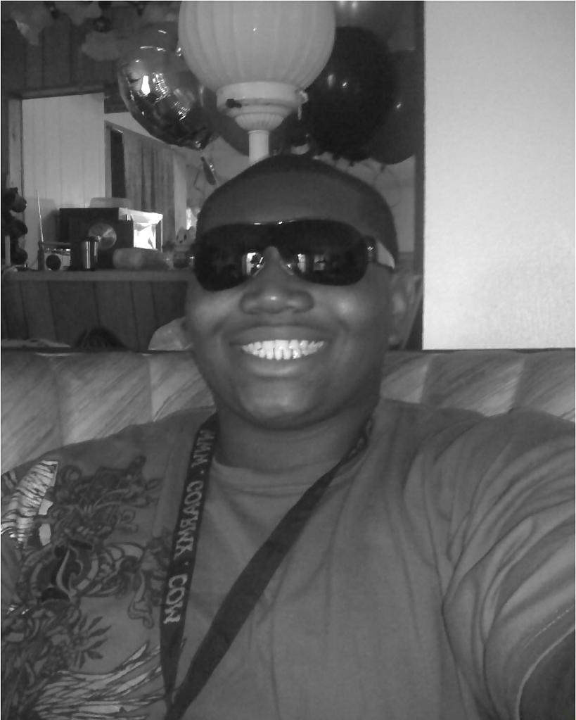 8P BIG BLACK DICK