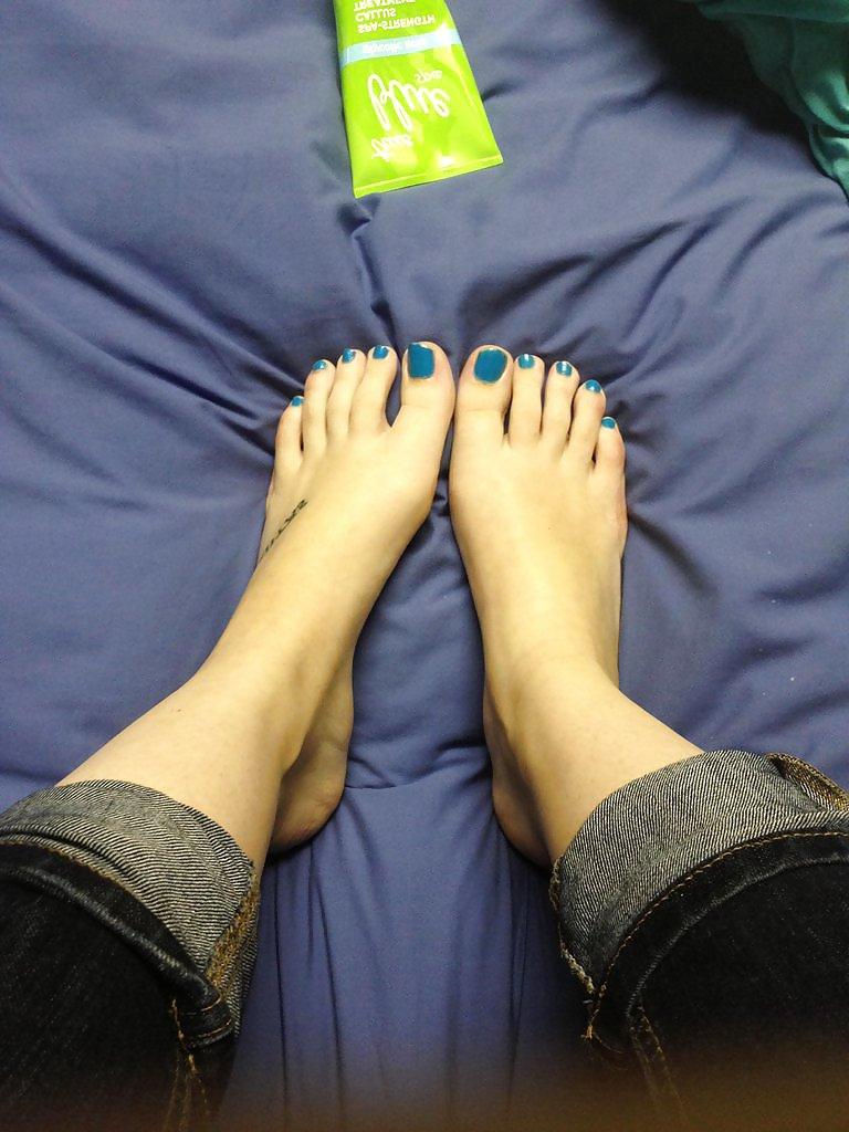 25P Feet Galore #4
