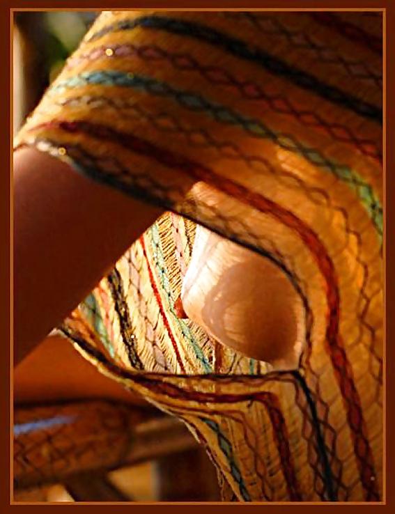 25P Cleavage Downblouse Nipple Slip