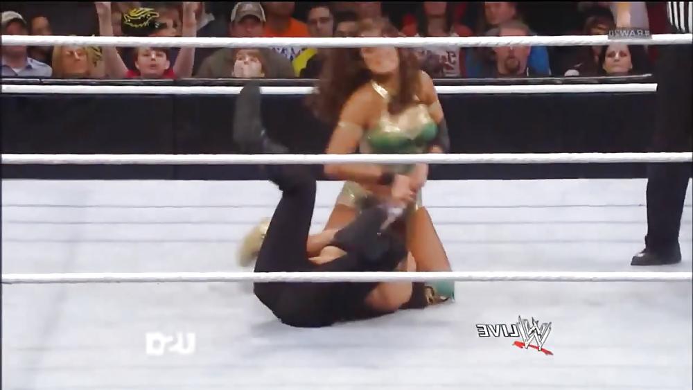 25P Kaitlyn Nipple and Boob Slips