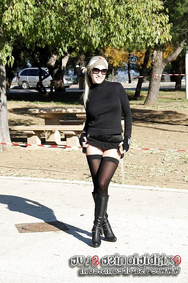 10P Flashing and nude in public on sunday morning