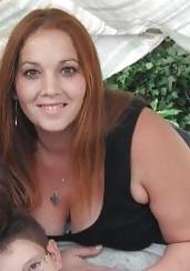 20P Down blouse and cleavage