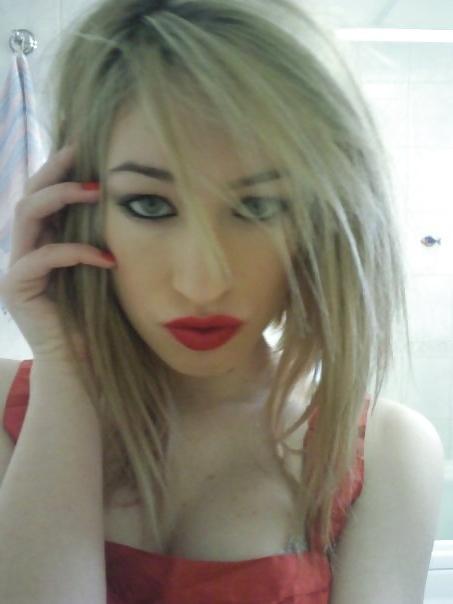 25P Turkish Teen Girls 
