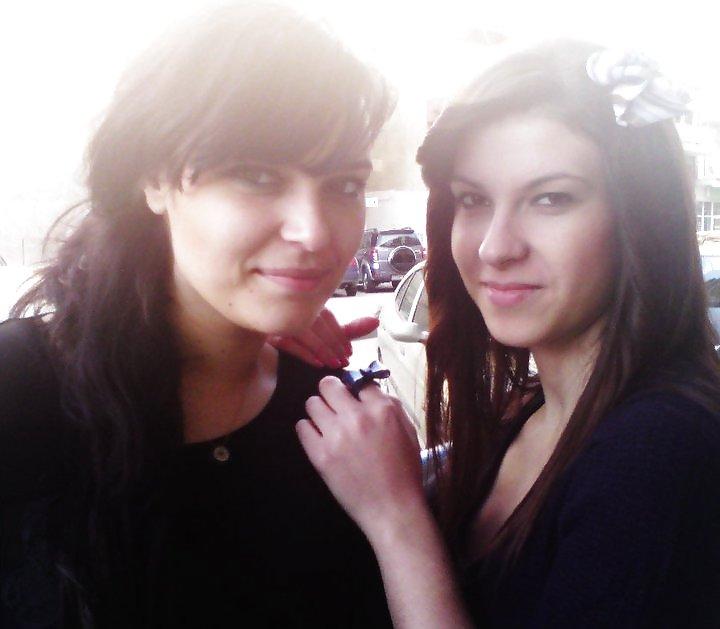 25P Turkish Teen Girls 