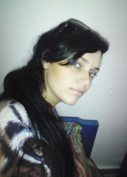 25P Turkish Teen Girls 