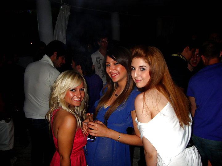 25P Turkish Teen Girls 