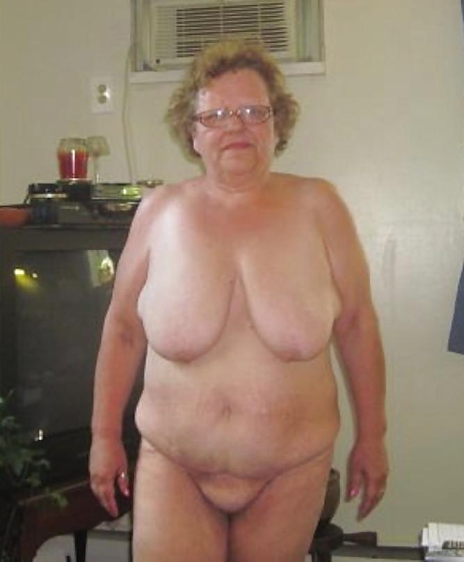 25P Grannies BBW Matures #62
