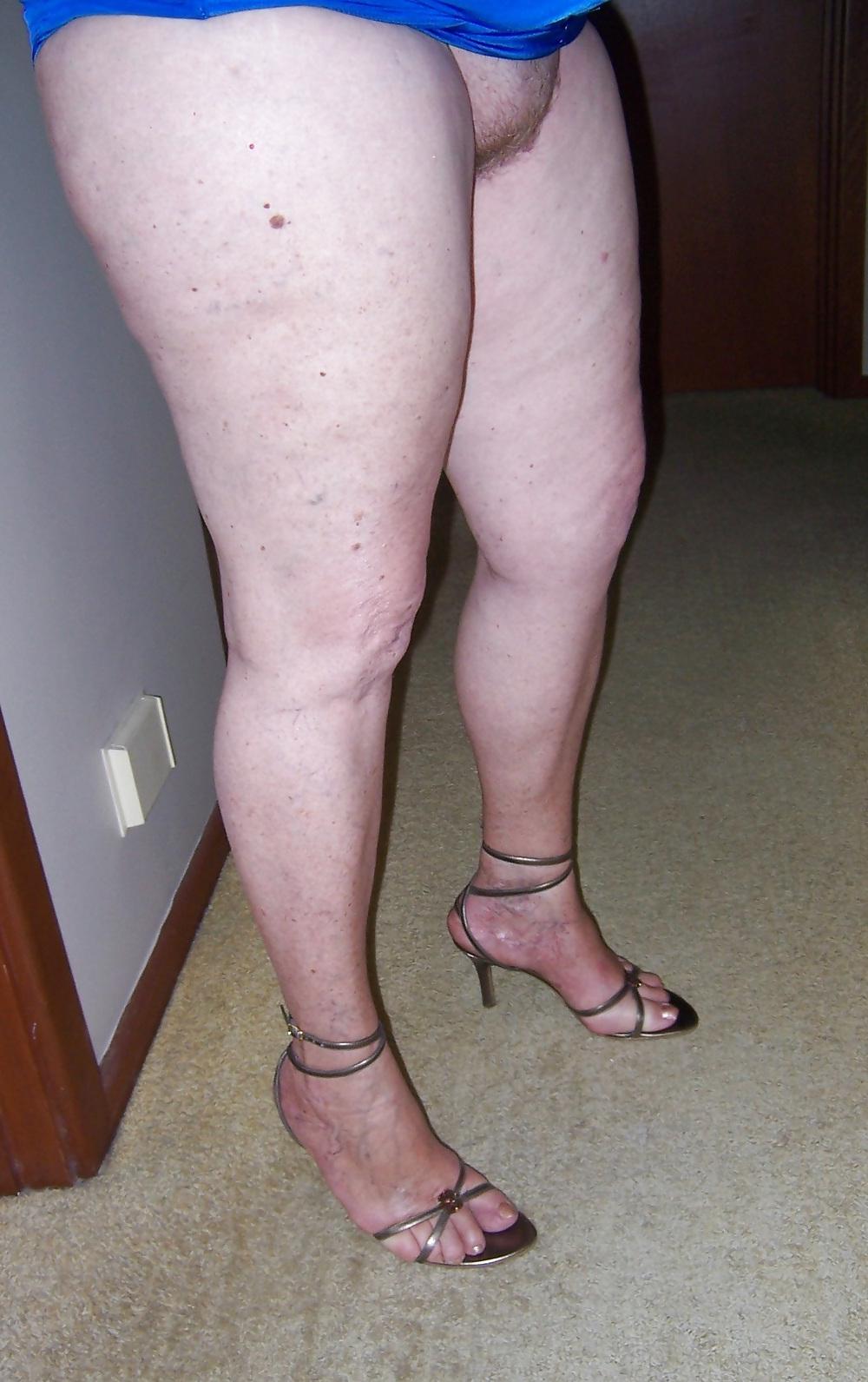 25P Gorgeous BBW wife.