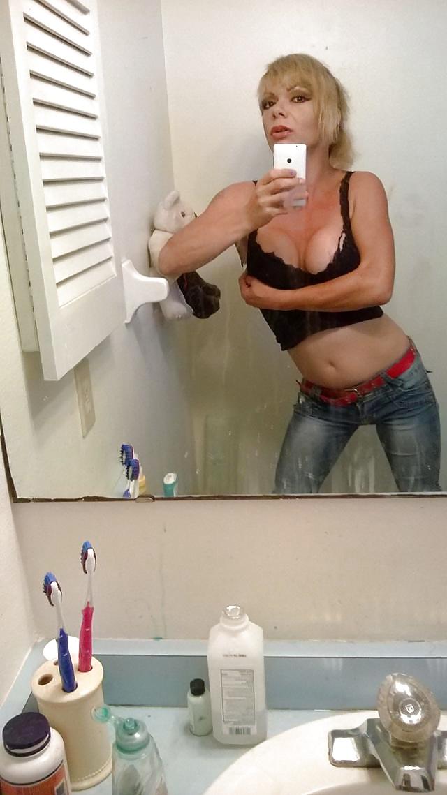 14P Brittney (Tranny) Local 941 area code