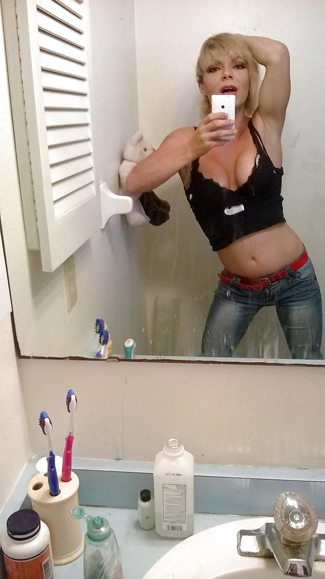 14P Brittney (Tranny) Local 941 area code