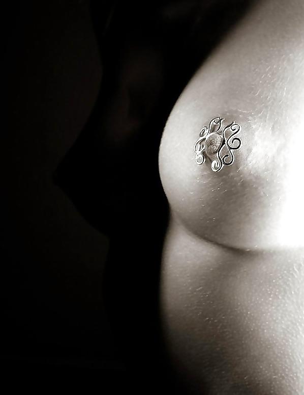 25P Piercing nipple