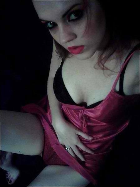 14P Gothic Teen