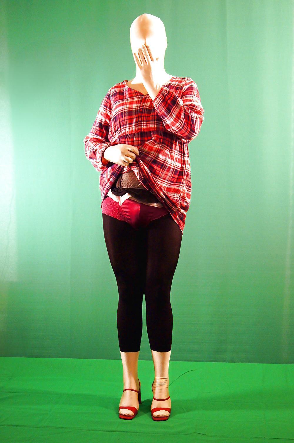 4P Tranny in Zentai and red Tunic