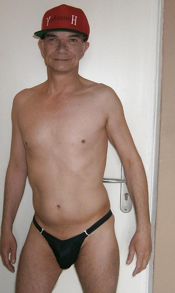 24P Tom uncensored 2