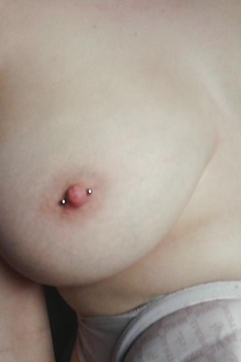 23P Brustwarzenpiercing