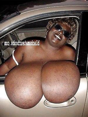 21P Celebrity Macromastia Black Boobs 3
