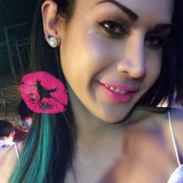 25P Makeup, Boys or Girls?