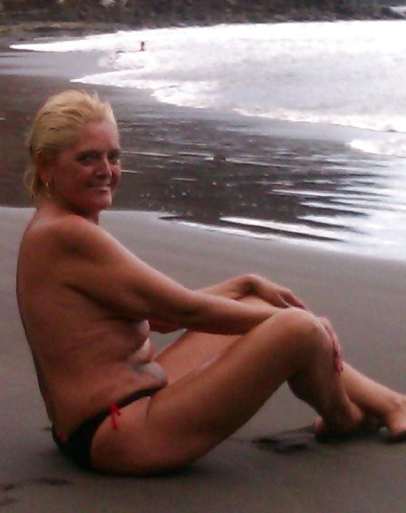 23P Granny bbw