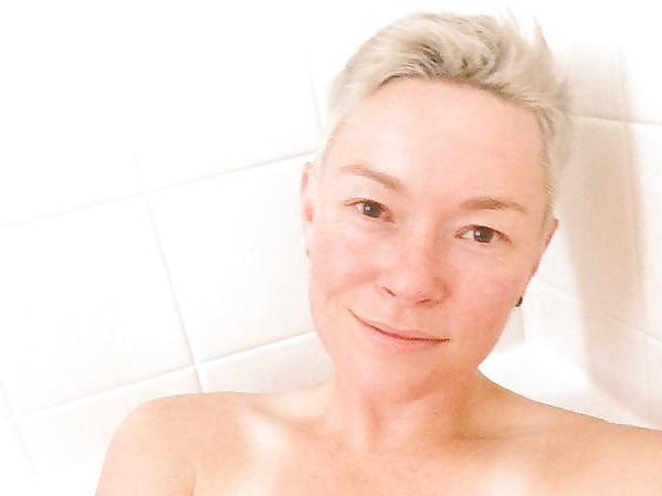 25P Pornstars with gorgeous short hair P2