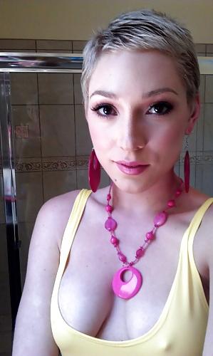 25P Pornstars with gorgeous short hair P2