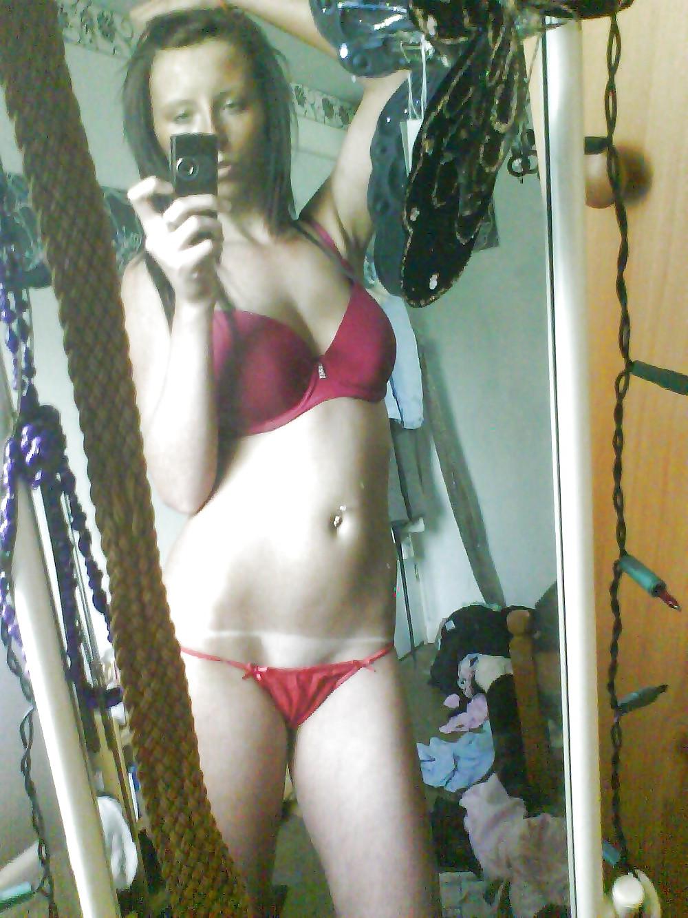 11P British selfshot slut