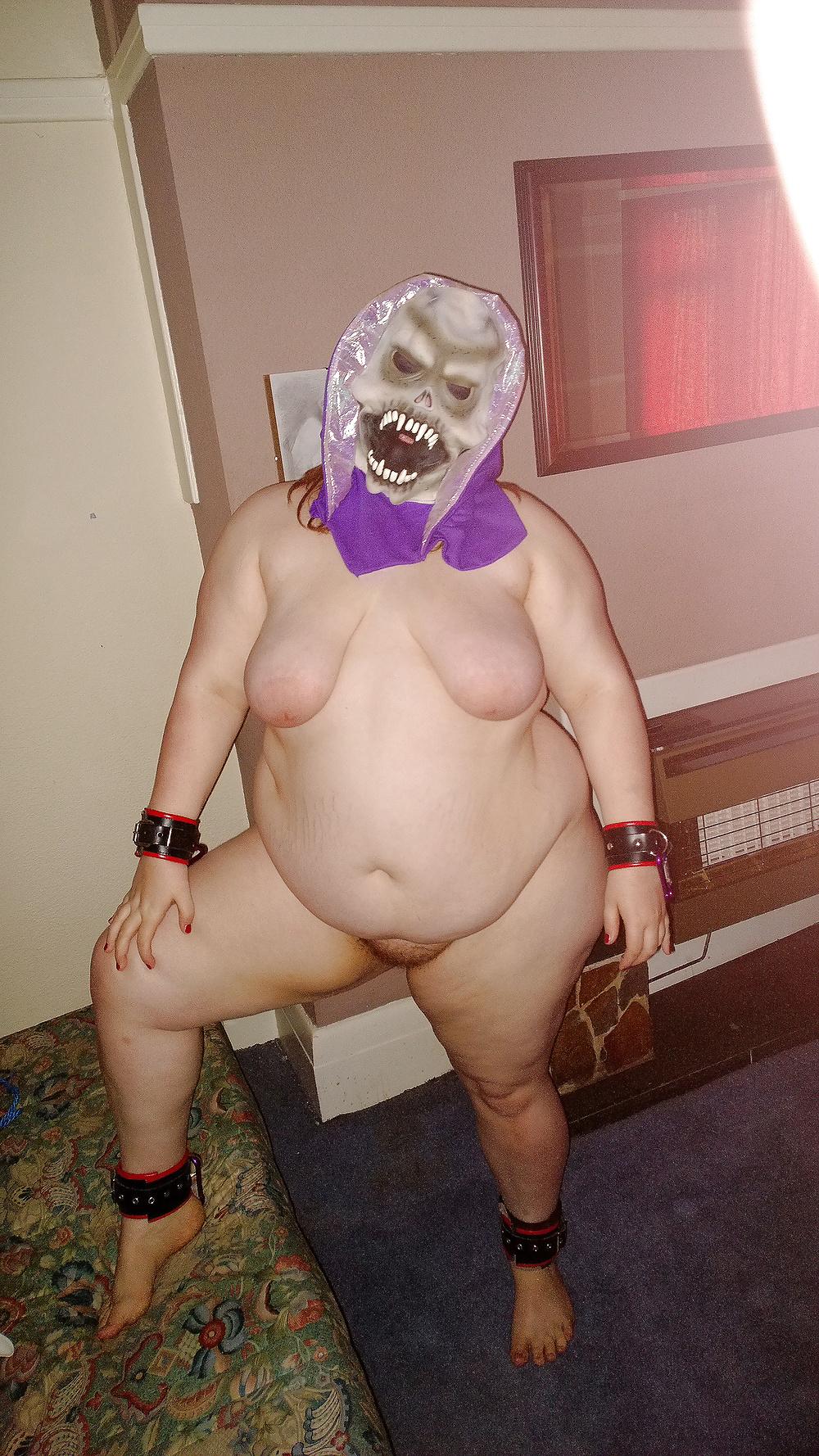 19P Tim Tess 23. Hairy BBW Instruction Manual and Masks