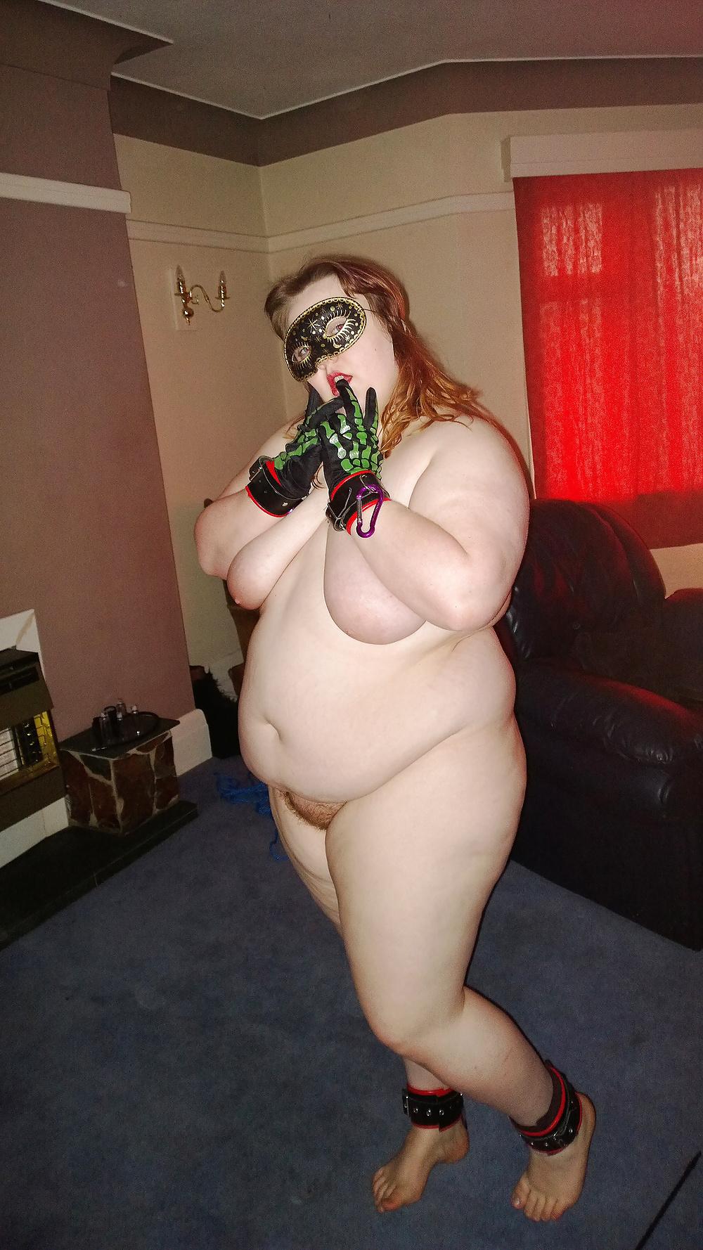 19P Tim Tess 23. Hairy BBW Instruction Manual and Masks