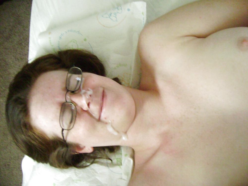 25P Nerdy Chick Shows Everything