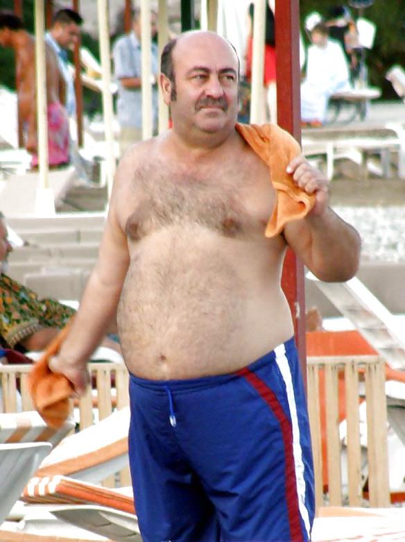 25P Türkischer Mann