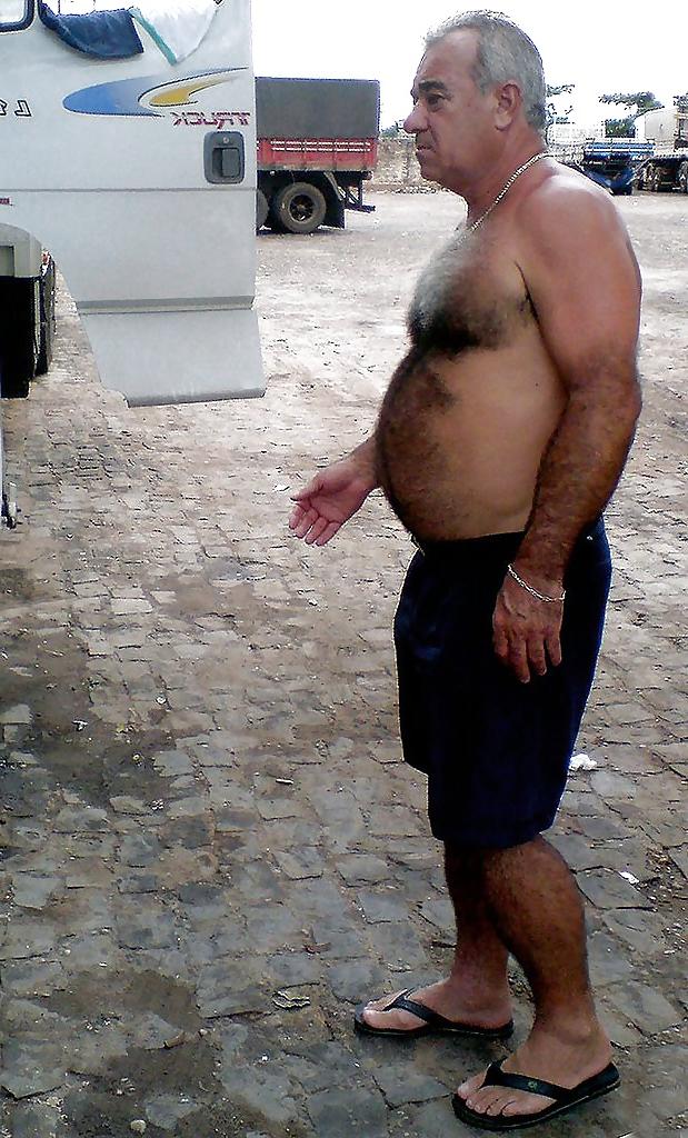 25P Türkischer Mann
