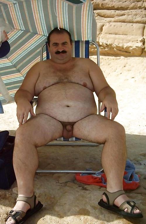 25P Türkischer Mann