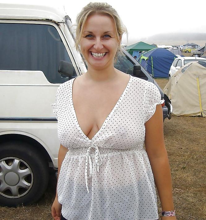 25P Erected nipples through blouse (3)