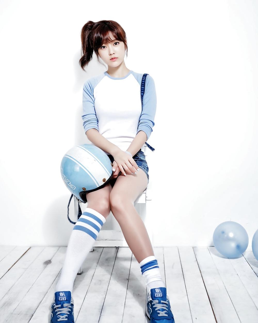 14P Korean models fappables #1