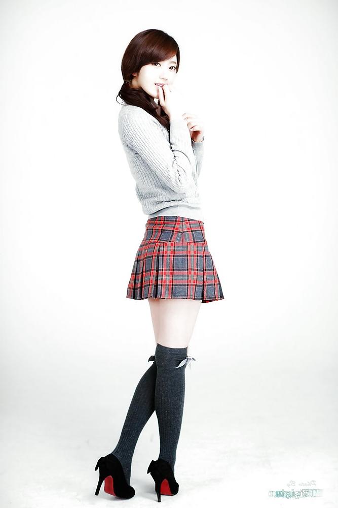 14P Korean models fappables #1