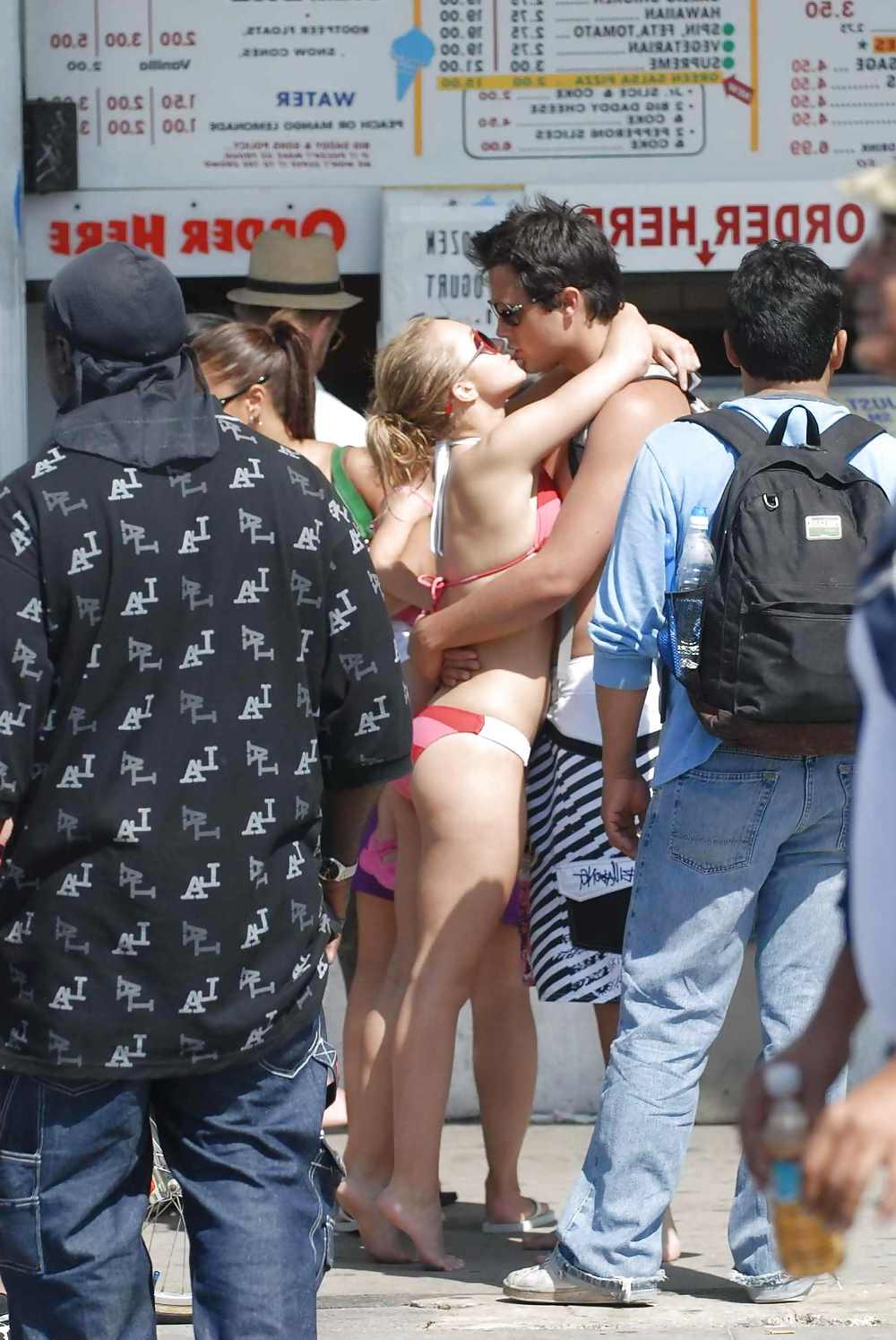25P Hayden Panettiere in a Very Tight Red Stripped Bikini
