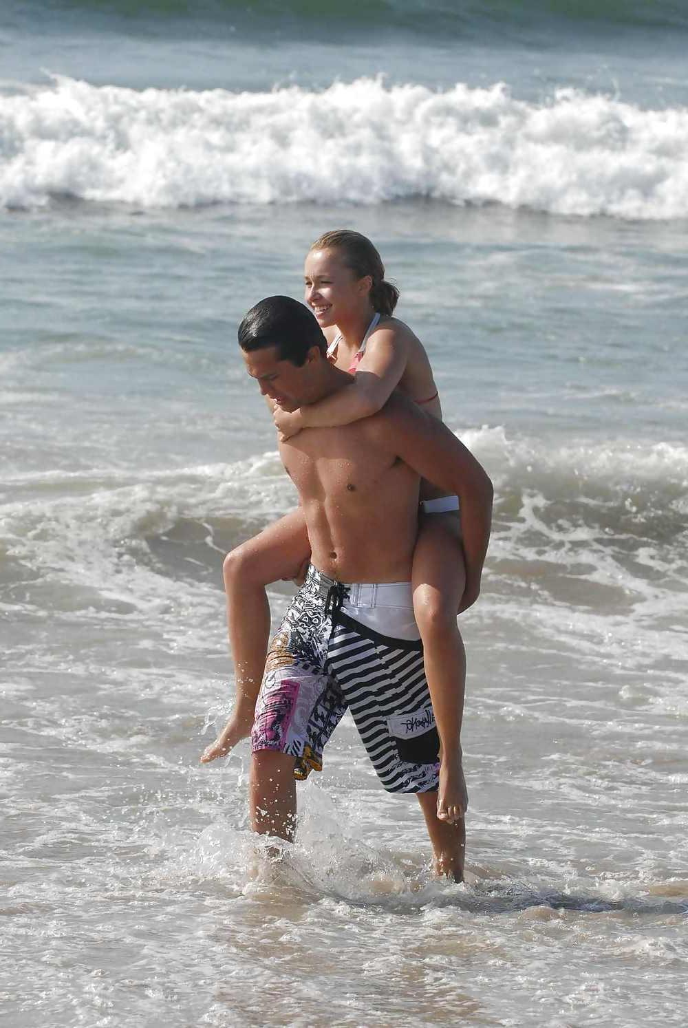 25P Hayden Panettiere in a Very Tight Red Stripped Bikini
