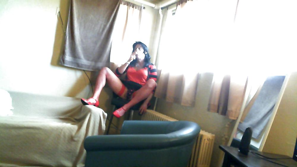14P Lisa Love in red