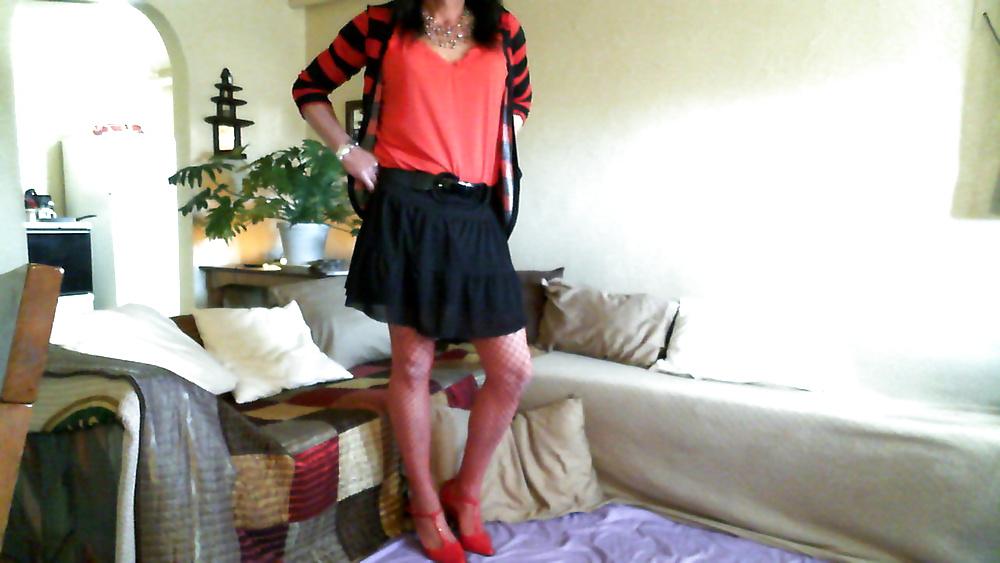 14P Lisa Love in red